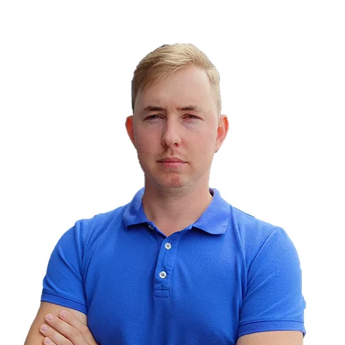 Михаил Комраков